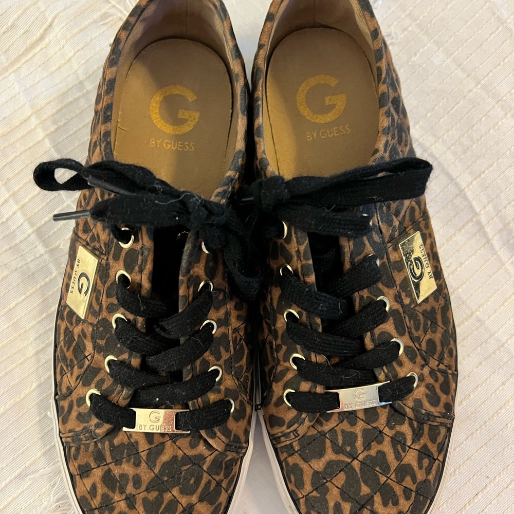 G by Guess Leopard Print Sneakers - Picture 2 of 4